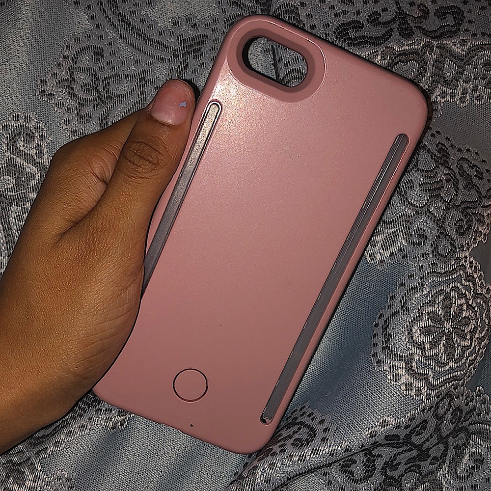 Light up iPhone 8 case